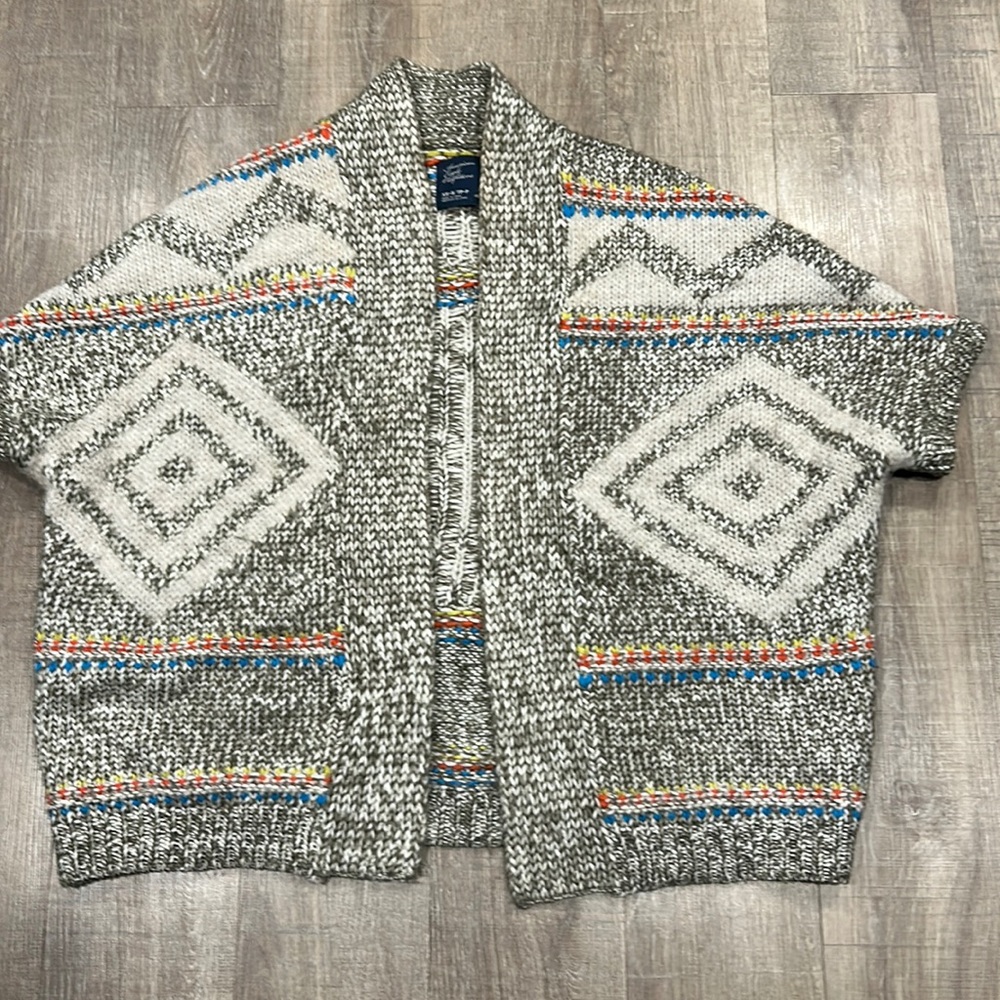 American eagle sweater
